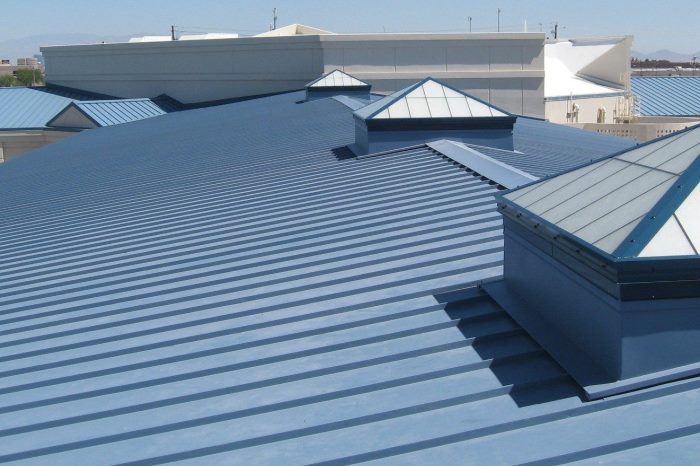 roofing companies Naperville during roof installation